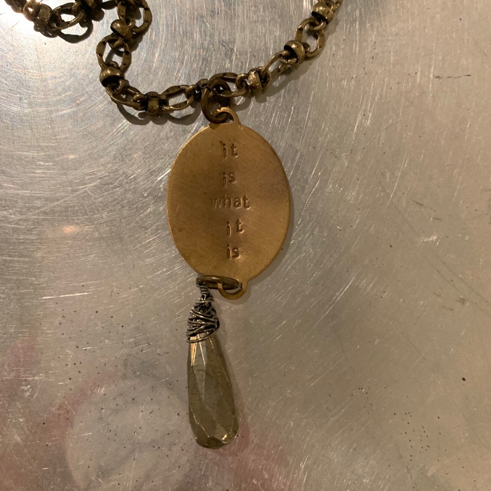 EUC Boutique Necklace